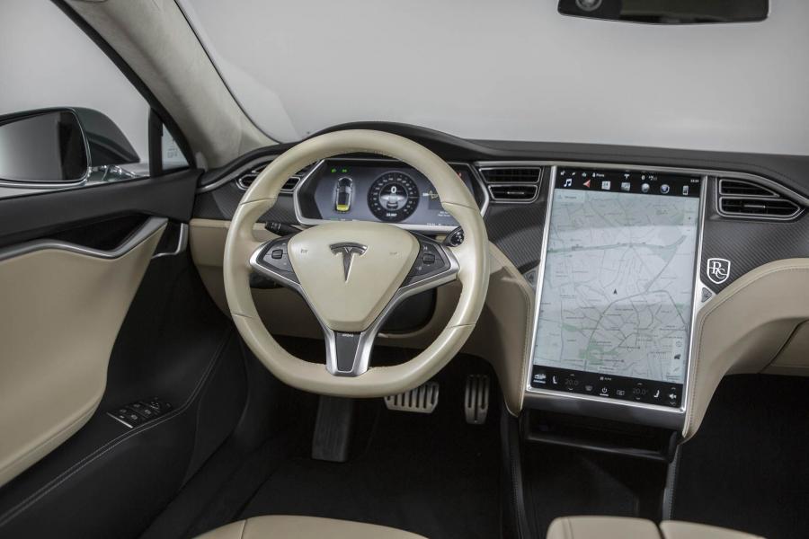 Торпедо Tesla Model S 85 Performance Shooting Brake by RemetzCar 2018 года  (фото 32 из 99)